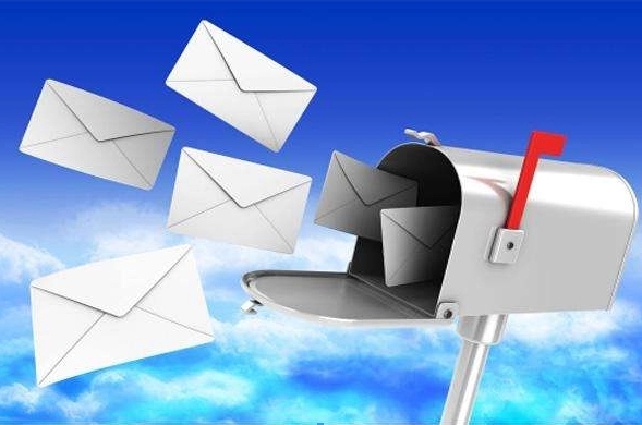 设置白名单后，收到的垃圾邮件特别多啊？